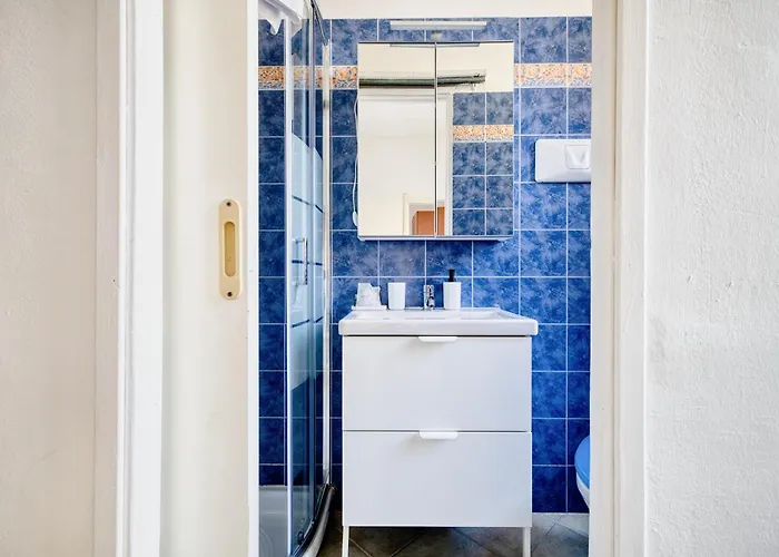 Apartment Domusmi Fioravanti Mailand
